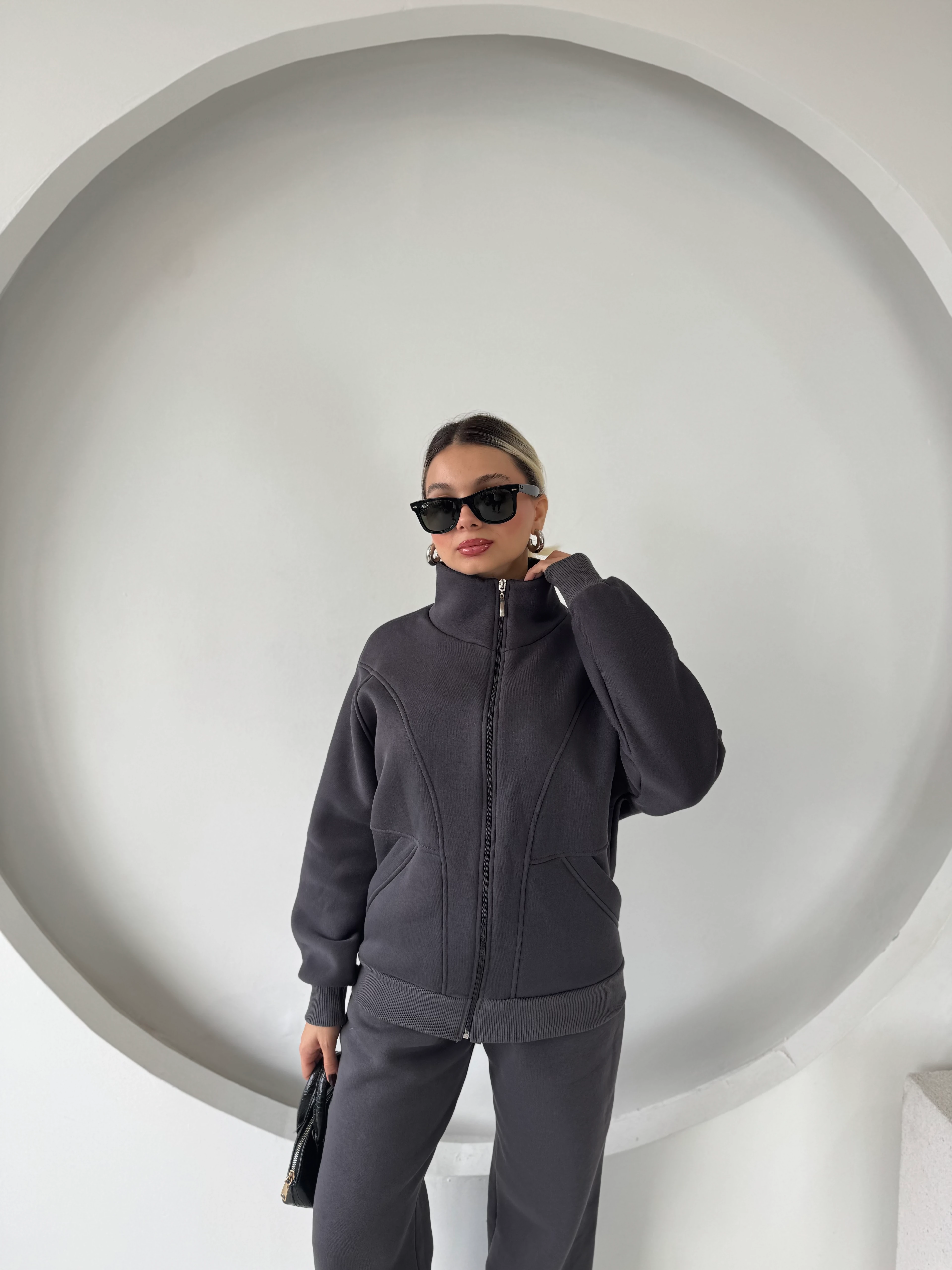 PREMIUM PARÇA ÜÇ İPLİK EŞOFMAN TAKIMI 