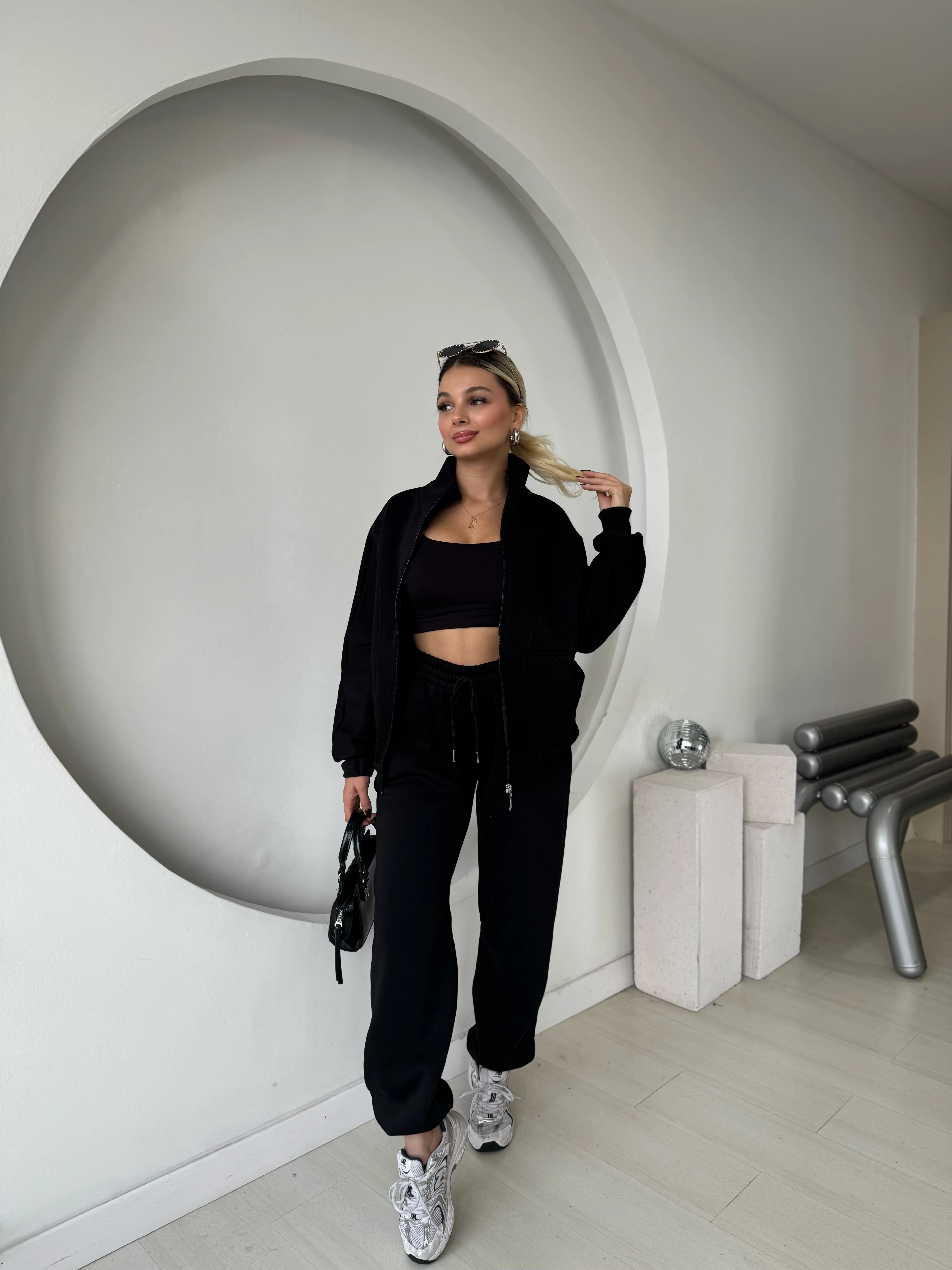 PREMIUM PARÇA ÜÇ İPLİK EŞOFMAN TAKIMI