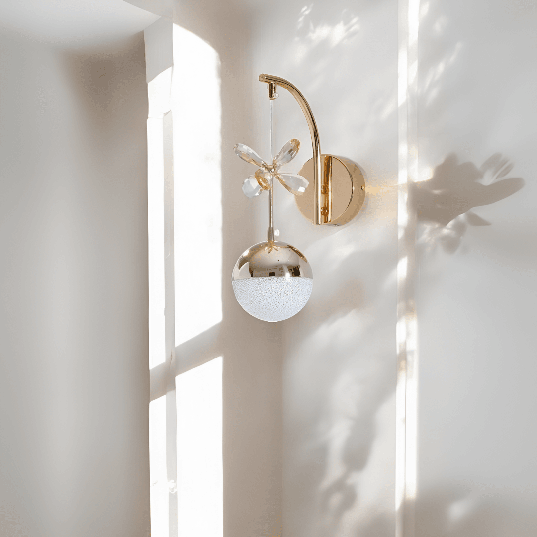 Liora Model Gold Kaplama Salon Mutfak Oturma Yatak Odası Duvar Şık Modern Led Aplik image