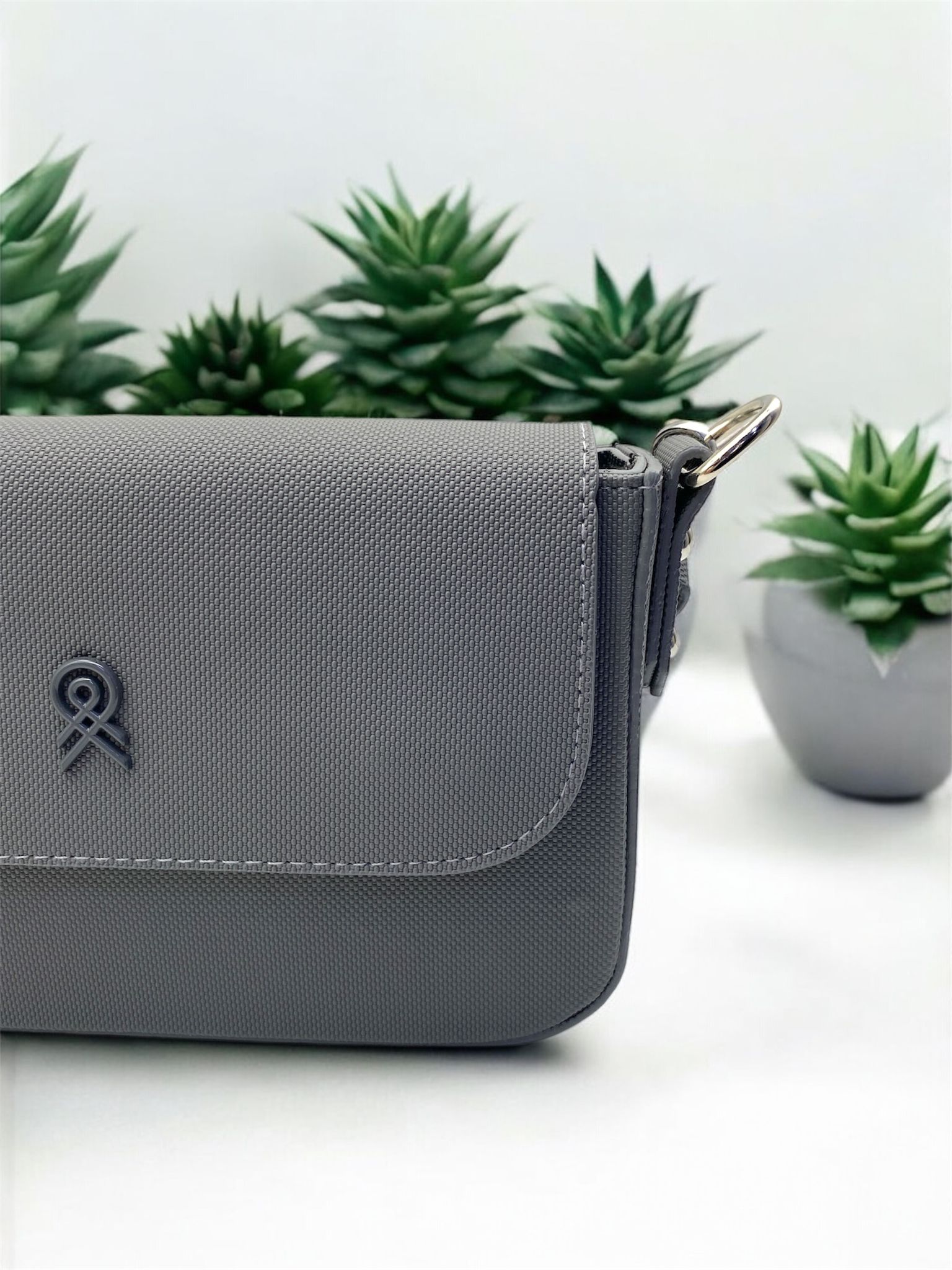 YENİ ASKILI MODEL ÇANTA