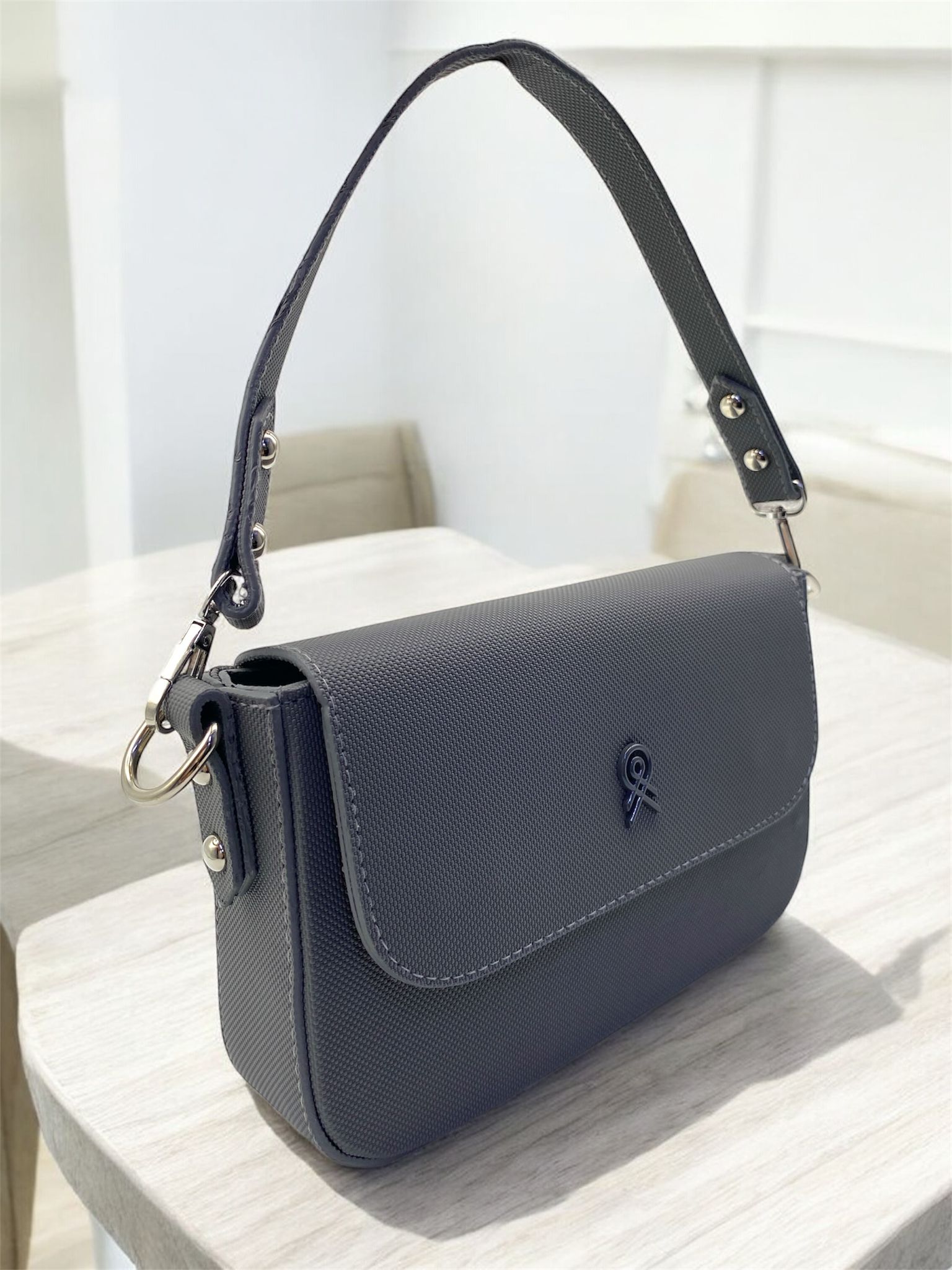 YENİ ASKILI MODEL ÇANTA