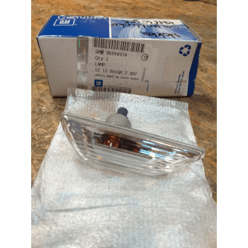 CAMURLUK SINYAL LAMBASI SAG MOKKA - GM 95994974