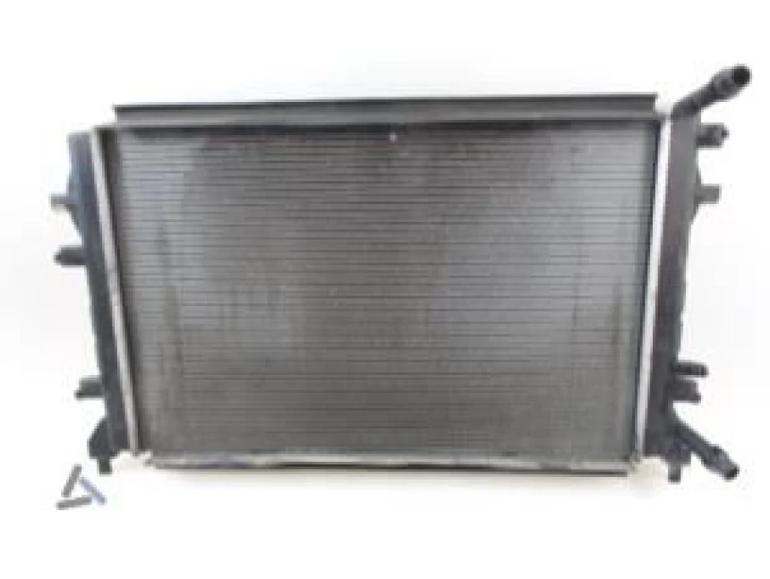 Vag Motor Radyatoru Altea Leon 1,2 / 1,4tsi Cbzb Caxc 07> - Valeo 735628