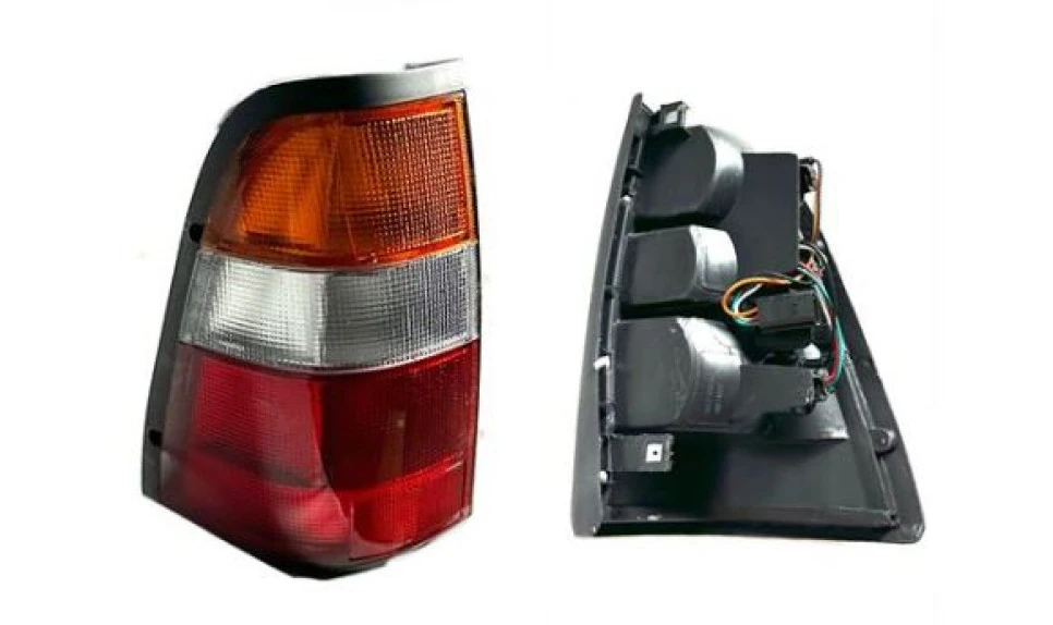 İsuzu Ticarı Stop Lambası Sol  İsuzu Tfr54 97>02 Sarı+beyaz+kırmızı - Ant 897114450076