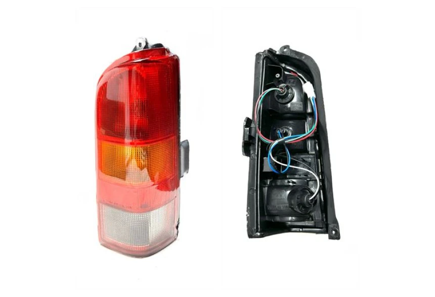Suzukı Stop Lambası Sag Suzukı Carry Ga413 98>05 - Wagenburg 21000595