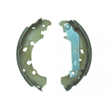 ARKA FREN BALATASI PABUC FIESTA IV / V 95>08 FUSION 02 /> FORD KA PUMA 1.6 97>02 MAZDA II 03> - BRAXIS AC0065