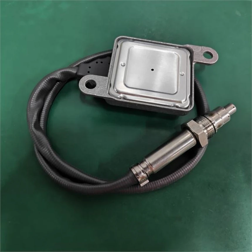 Mercedes Nox Sensoru W205 14>16 W212 09>15 W213 16>18 C207 09>16 C238 17> W166 15>19 W221 11>13 İto W447 14> - Yunyı Nox0327