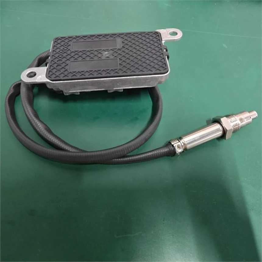 Mercedes Truck Nox Katalızator Oncesi Sensoru M-Benz Actros Mp4-Mp5 11>  Arocs 13> Atego 3 13>   Euro 6 - Yunyı Nox0306