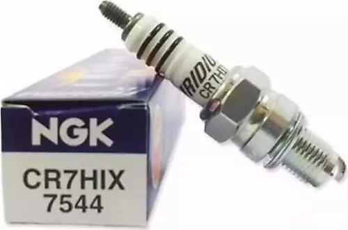 Motosıklet Scooter Atesleme Bujısı (cr7hix) Cf-Moto / Honda / Kawasakı / Yamaha /kymco / Suzukı - Ngk 7544