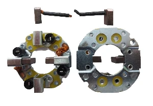 Unıversal Kömür Yuvası-Mt 12v Em.mit.l300-Hyundaı 4 Kömürlü 6.8x18x18 (jasx98/99k) - Ygt-Mt16035c