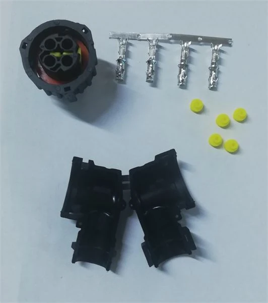 Mercedes Soket Mercedes Km 4 Pin 2381 - Aem32 4k044