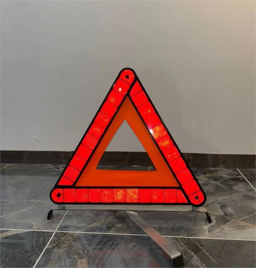 Unıversal İkaz Reflektoru Ucgen (e-Belgeli) - Yuceplast Yp-175