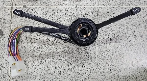 Unıversal Sinyal Kolu-M.131  1300-1600  Em.   3 Devre - Eng-340802