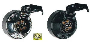 Unıversal Römork Fişi Dişi 7'li Siyah Vidalı Plastik () - Sertplas-E3827fk