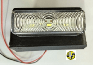 TEPE LAMBASI-SAĞ 12V BEYAZ LEDLİ FORD CARGO 25-20 - FARSAN-120460