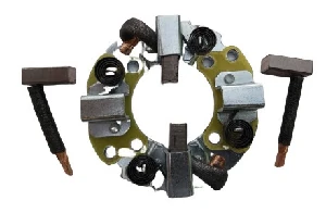 Unıversal Kömür Yuvası-Mt 12v Ym.mit.l300-98----- Fn145/178 4 Kömürlü 6.8x11.8x17.20 - Ygt-Mt16041c