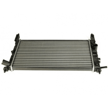 MOTOR RADYATORU (650x415x23) GOLF V 1,4i/1,6i 03-> MANUEL - ORIS MVW254023