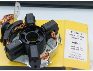 Unıversal Kömür Yuvası-Transit V347    ---1006210146/1004336626 - Bosch-1004336623