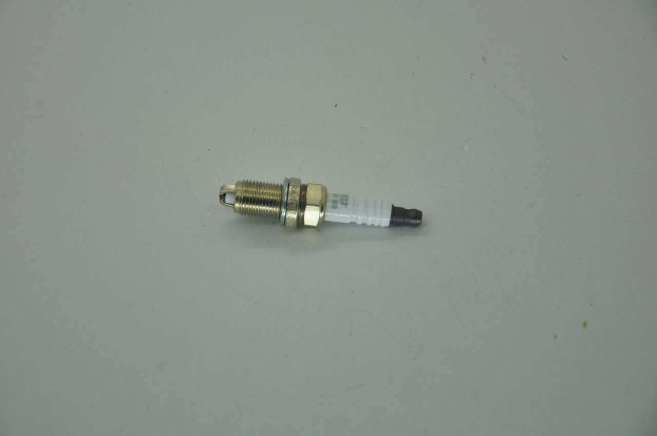 ATESLEME BUJISI (FR7DC) KALEM BUJI MEGANE CLIO R19 P106 P206 P306 BIPPER NEMO 206+ (T3E) P205 P405 C - MAIS 7700500168
