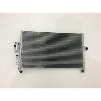 Hyundaı Klima Radyatoru Accent 1.3 / 1.5 01 02 (1 Sira Alb) - Kale 240abc020