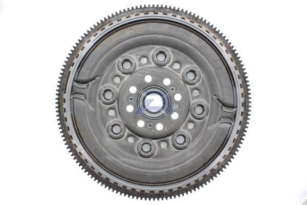 Ssangyong Debriyaj Volanı Ssangyong Rodıus 2.7 2005-> Rexton 27 2004> Kyron 2,0 2005-> Actyon 2.0 2007-> - Aısın Fdo-901