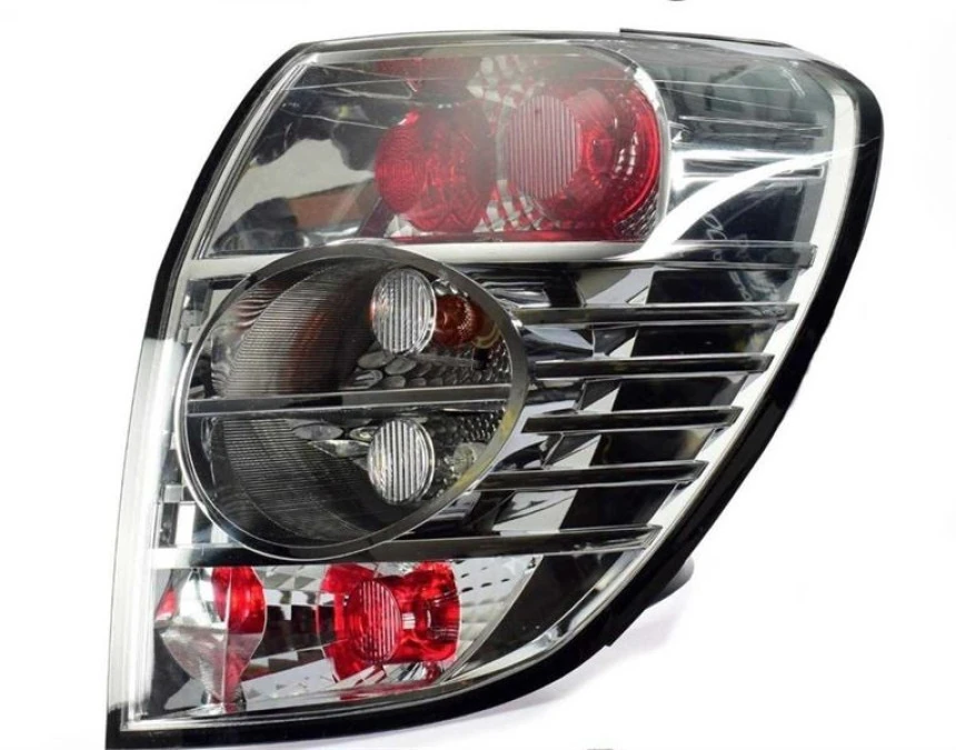 Opel Stop Lambası Sag (koyu Krom) C140 Captıva - Gm 20977720