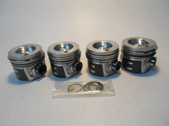Ford Piston Segman Takım (0,50 Farklı) Ford Focus III 1,6tdci 11> Euro5 Corıer 14> 1.6 Tdci B-Max 14>1.6 - Yenmak 31-04496-050