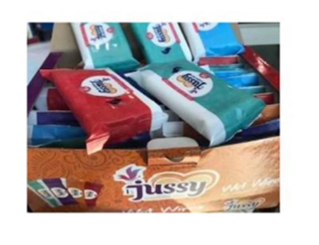 Jussy 36lı Cep Islak Mendil ( Pakette 15 Adet) (Alcohol Free - Paraben Free )