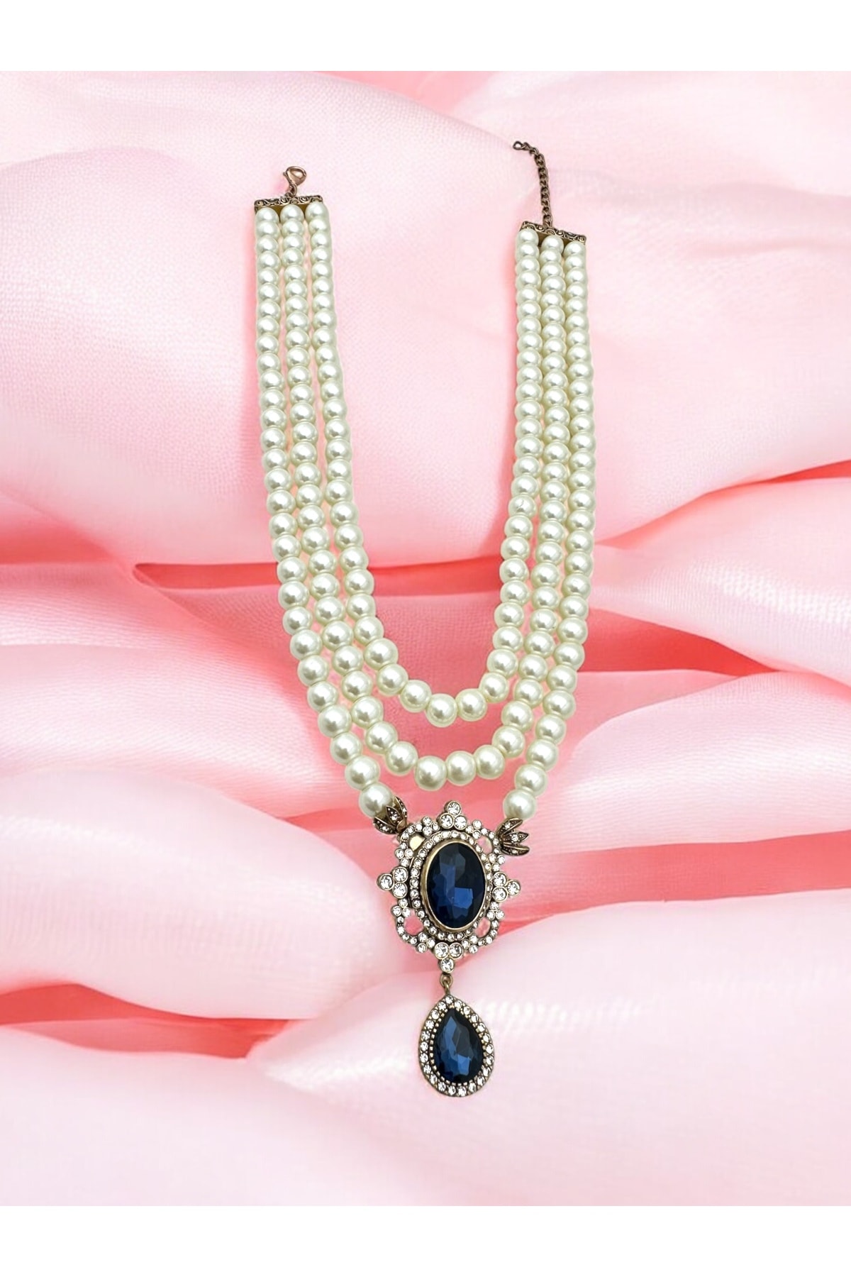 Kristal Damla Sallantılı İnci Kolye main variant image