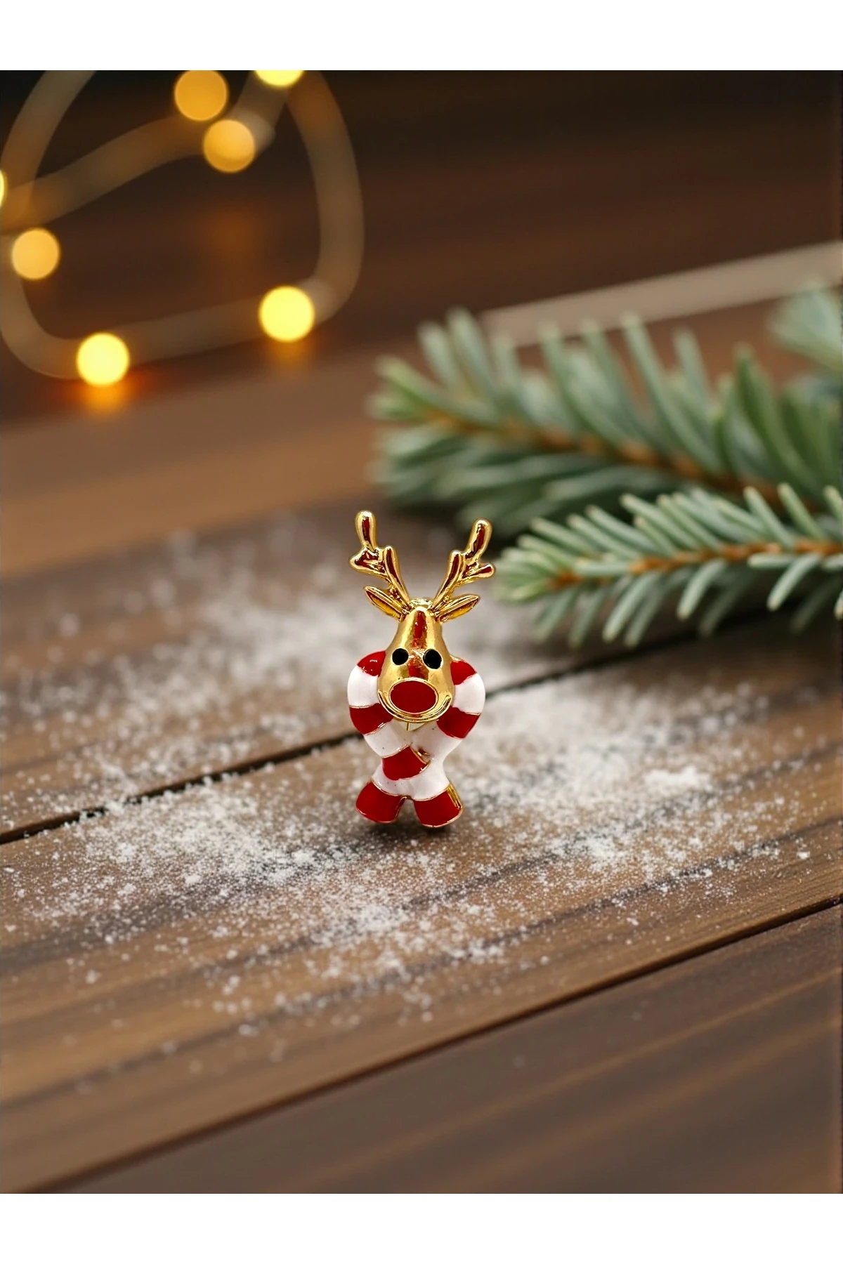 Geyik Yılbaşı Broş image