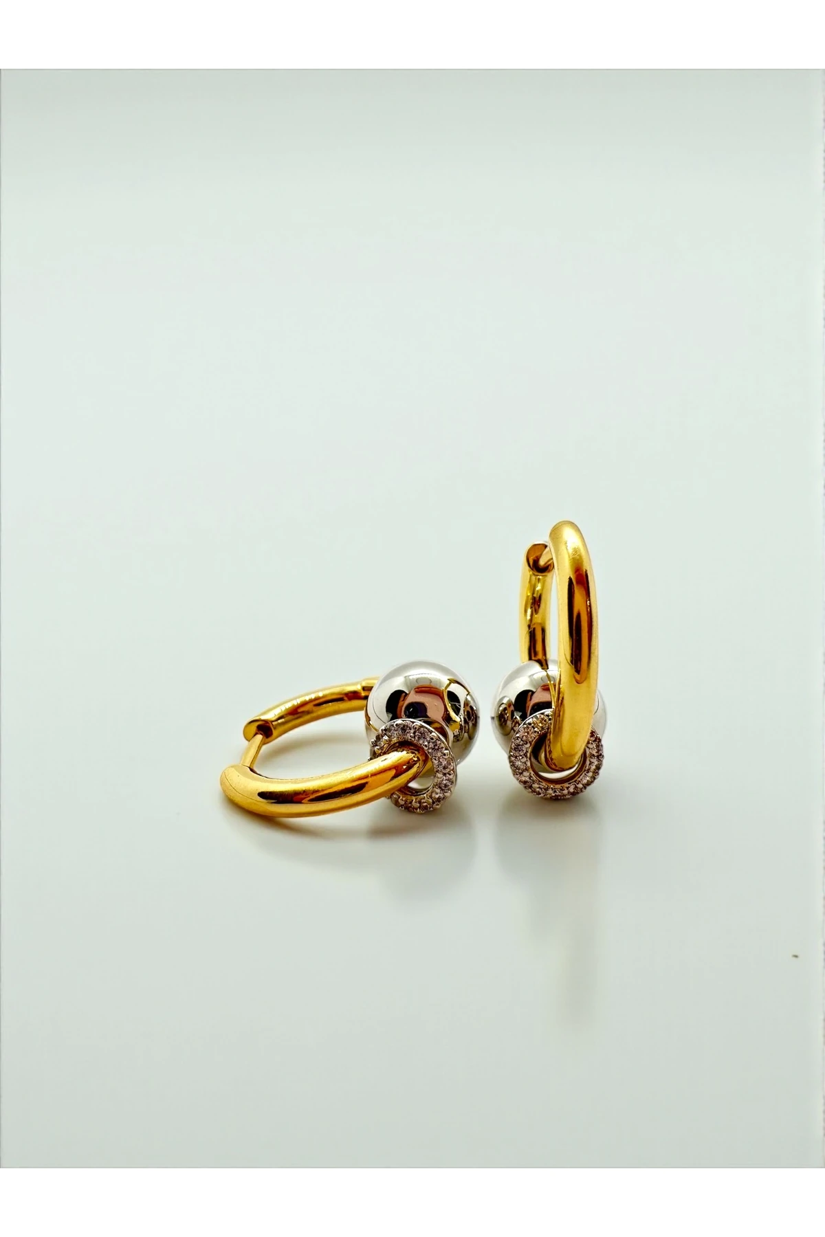 14K Gold Kaplama Zirkon Taşlı Top Detay Küpe main variant image