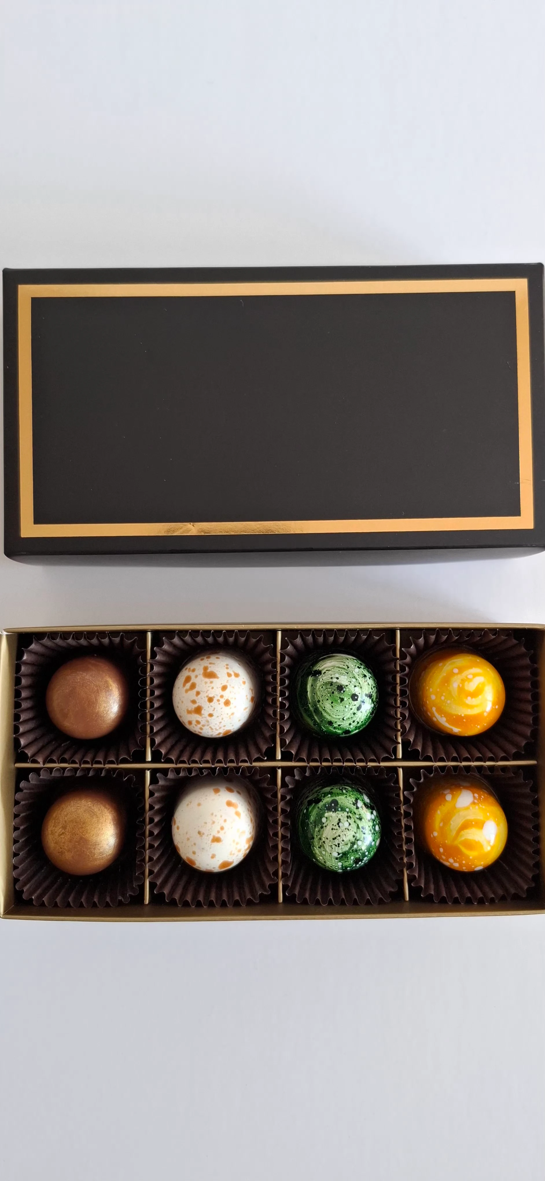 KARIŞIK 8 Lİ ARTİZAN BONBON ÇİKOLATA 0 image