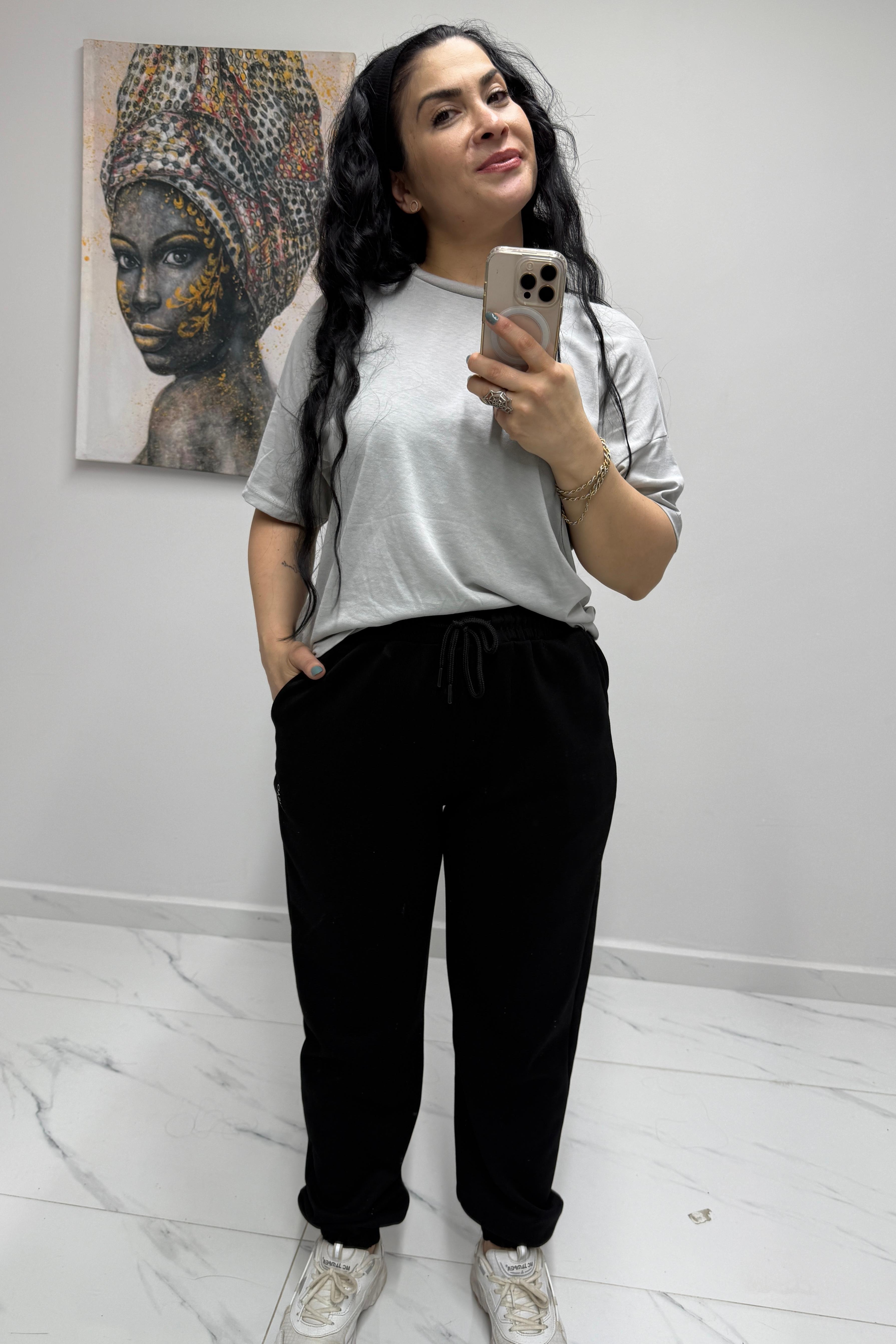 Siyah