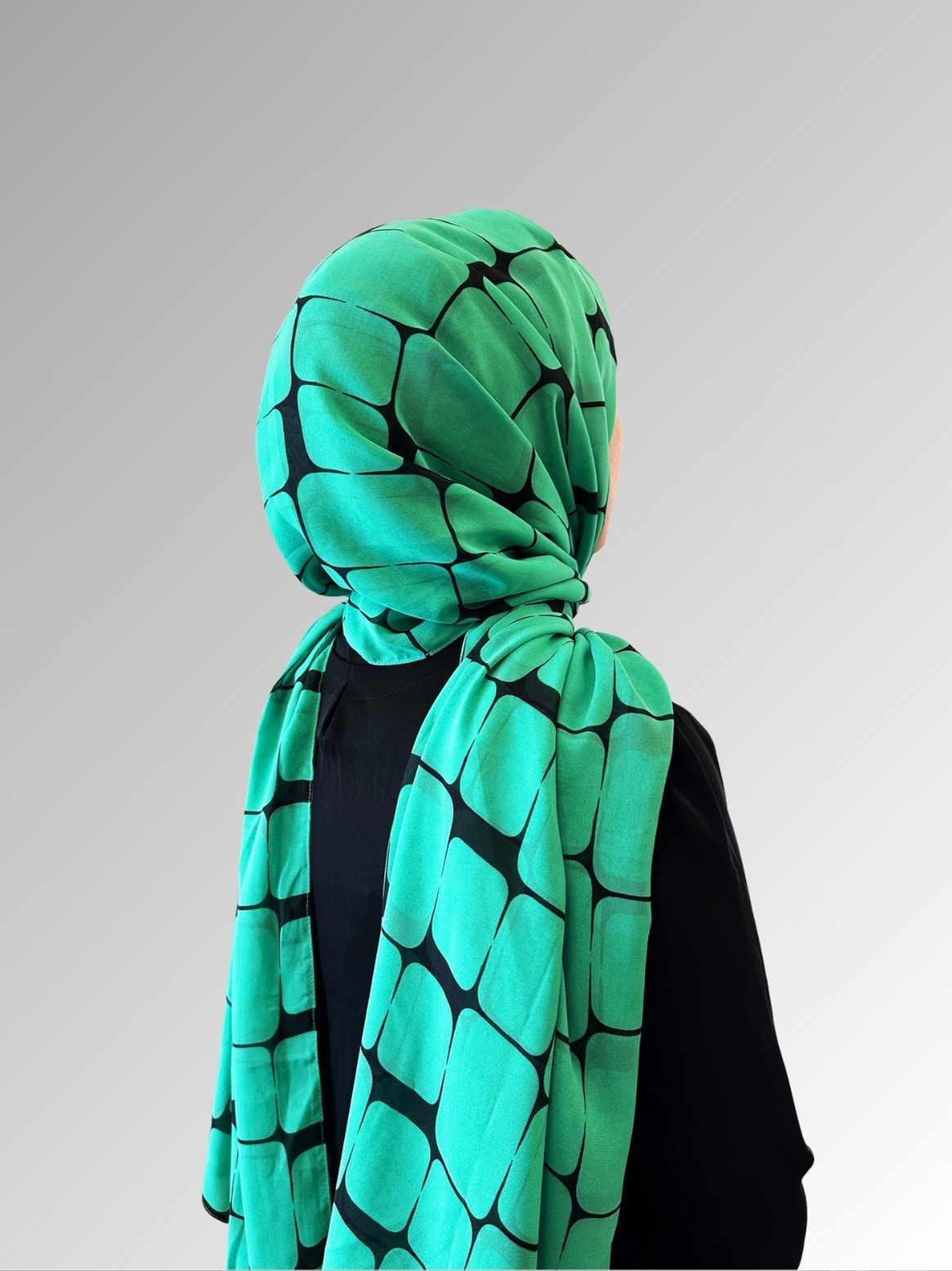 Kare Geometrik Desenli Şifon Şal