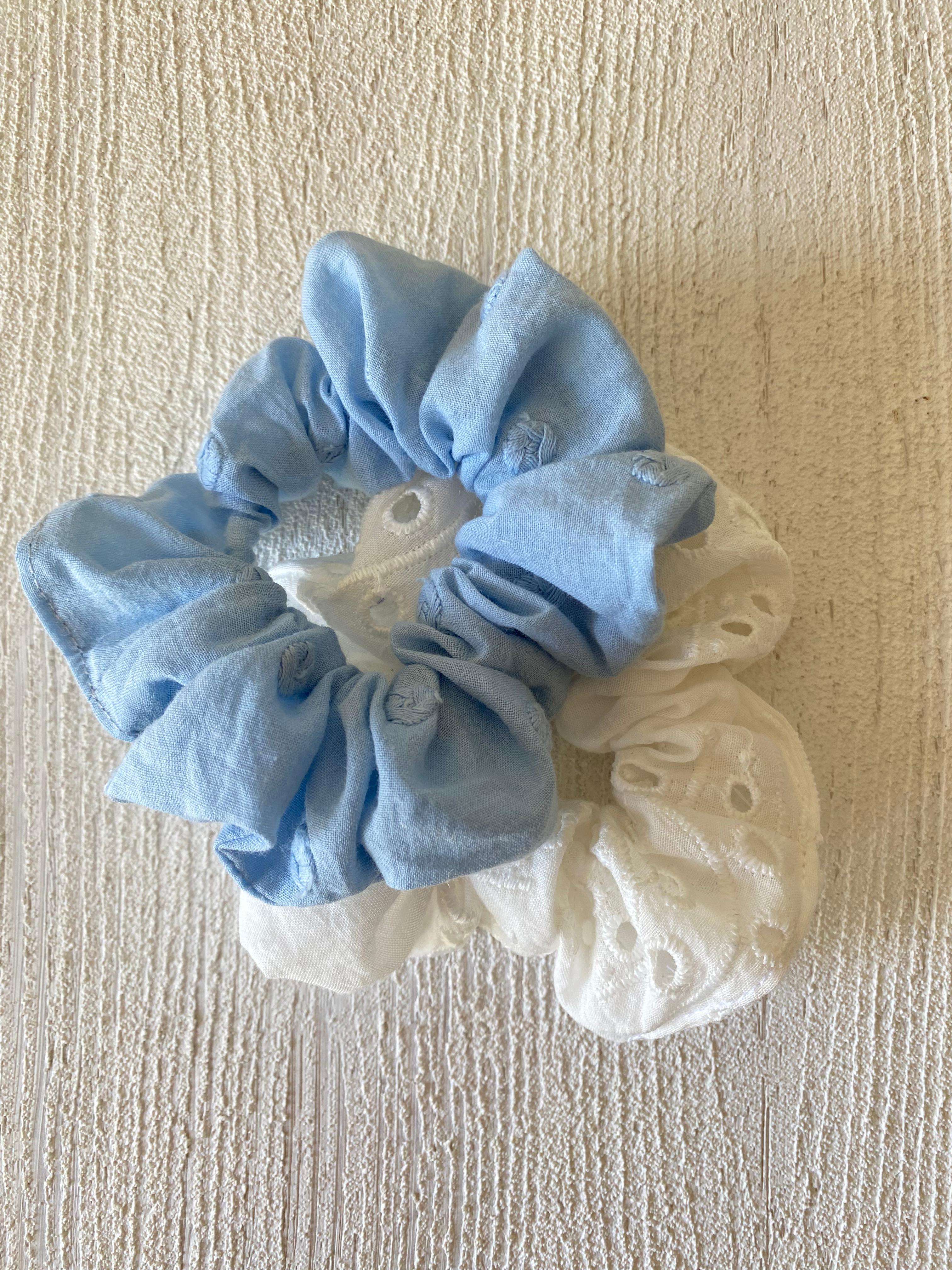MAVİ BEYAZ 2'Lİ SCRUNCHIE SETİ ( LASTİK TOKA SETİ )