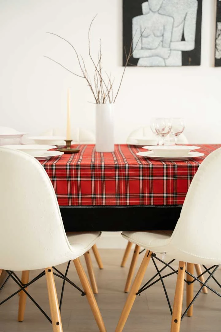 KIRMIZI EKOSE MASA ÖRTÜSÜ - KETEN BANTLI & KADİFE BİYELİ 