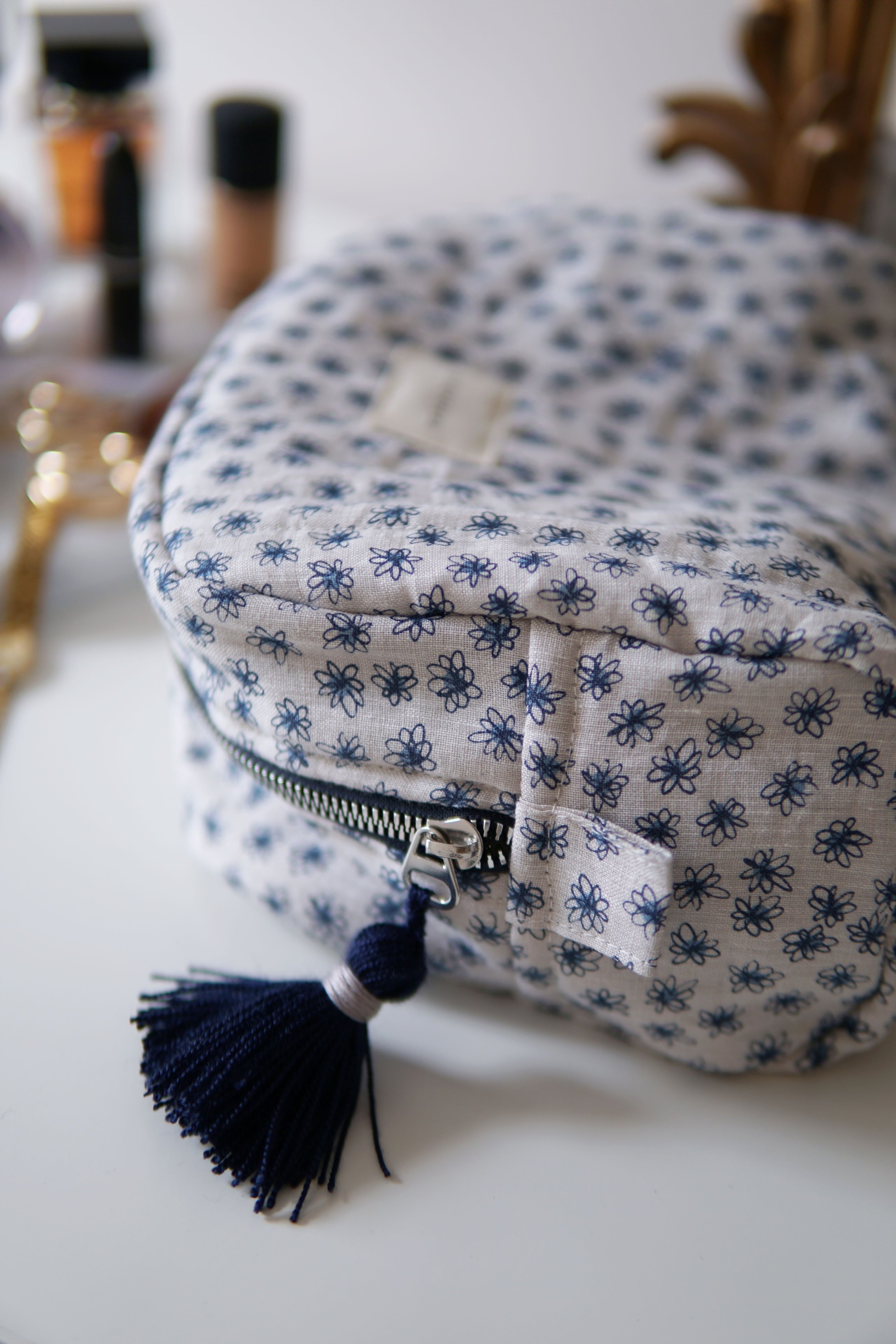 MİNİ MAVİ ÇİÇEKLİ KETEN MAKYAJ ÇANTASI / CLUTCH