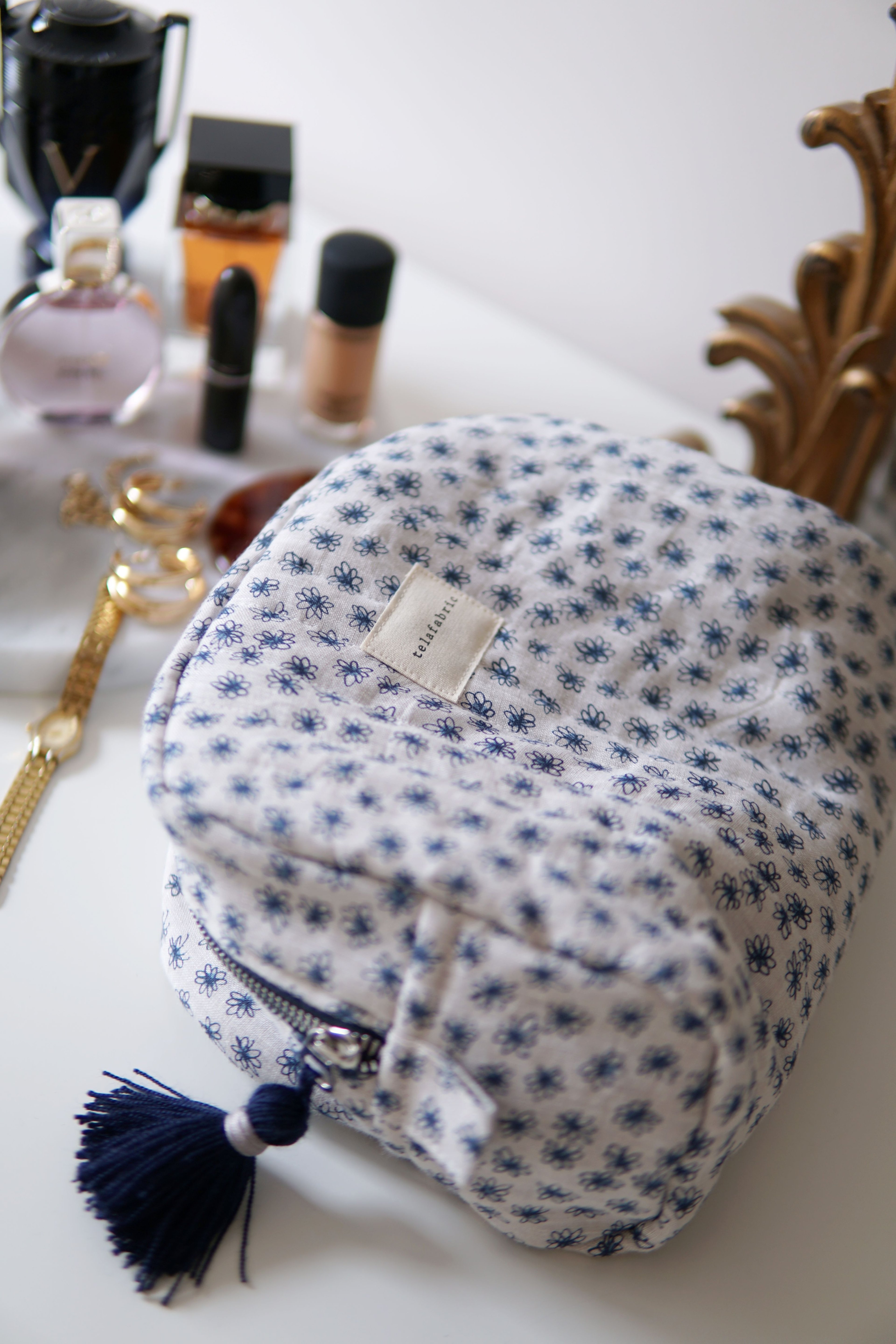 MİNİ MAVİ ÇİÇEKLİ KETEN MAKYAJ ÇANTASI / CLUTCH
