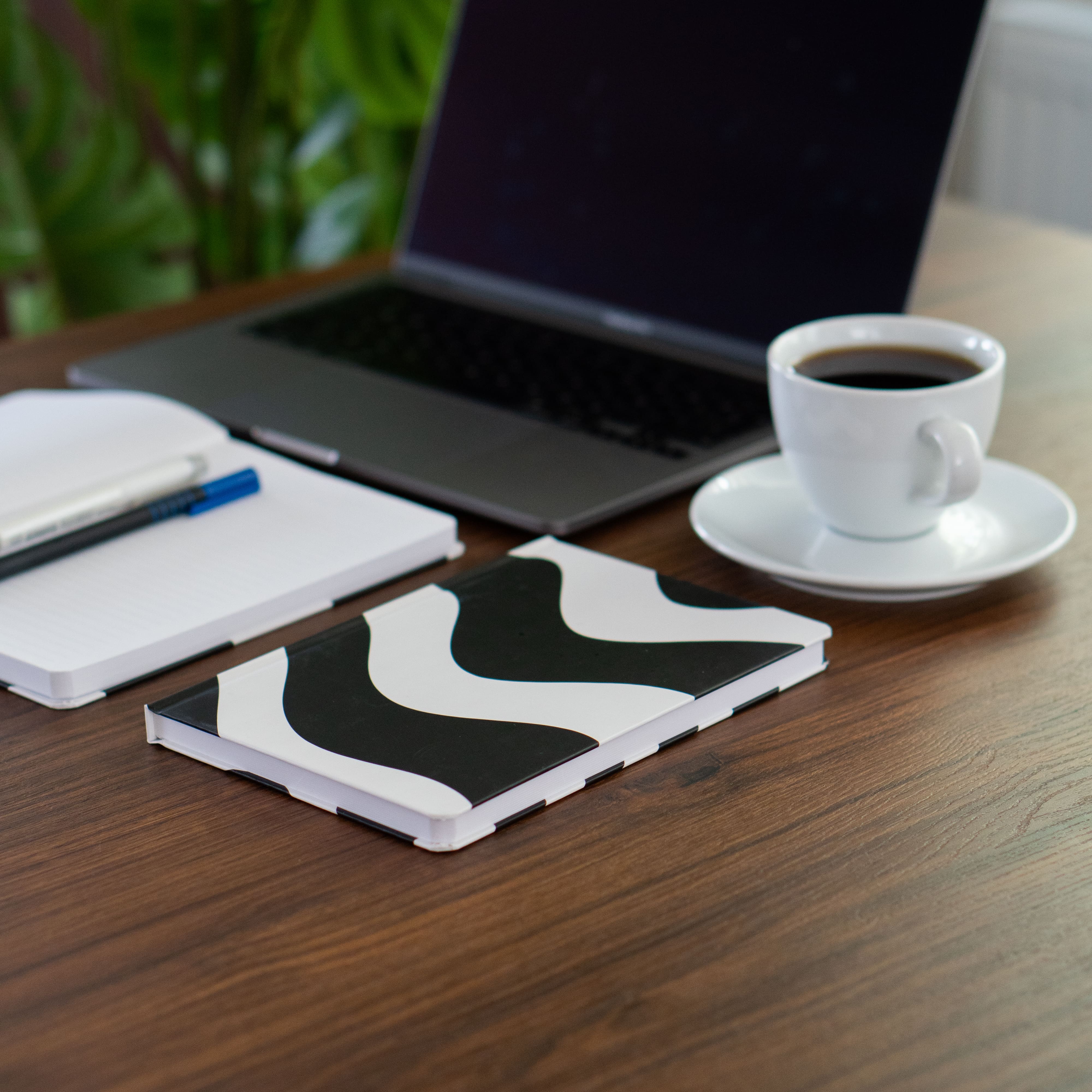 Words Collection Performance – Sert Kapak A5 Çizgili Defter 14x21 cm 192 Sayfa