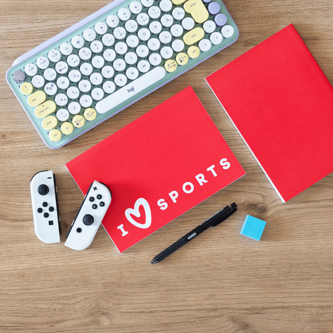 Sport Collection I Love Sports - Esnek Kapak Çizgili Defter 14,8x21 cm 160 Sayfa Not Defteri - Kırmızı - Beyaz