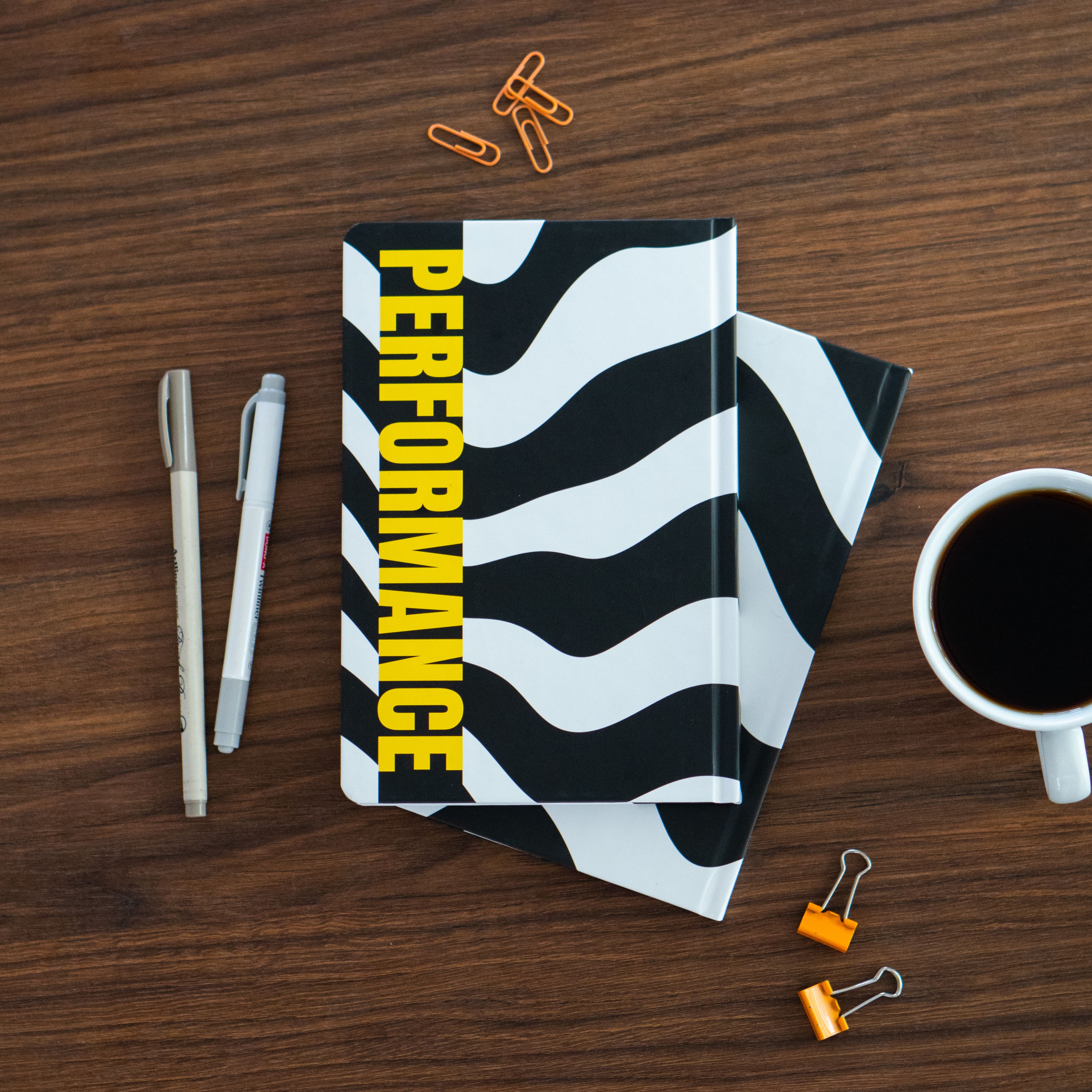 Words Collection Performance – Sert Kapak A5 Çizgili Defter 14x21 cm 192 Sayfa