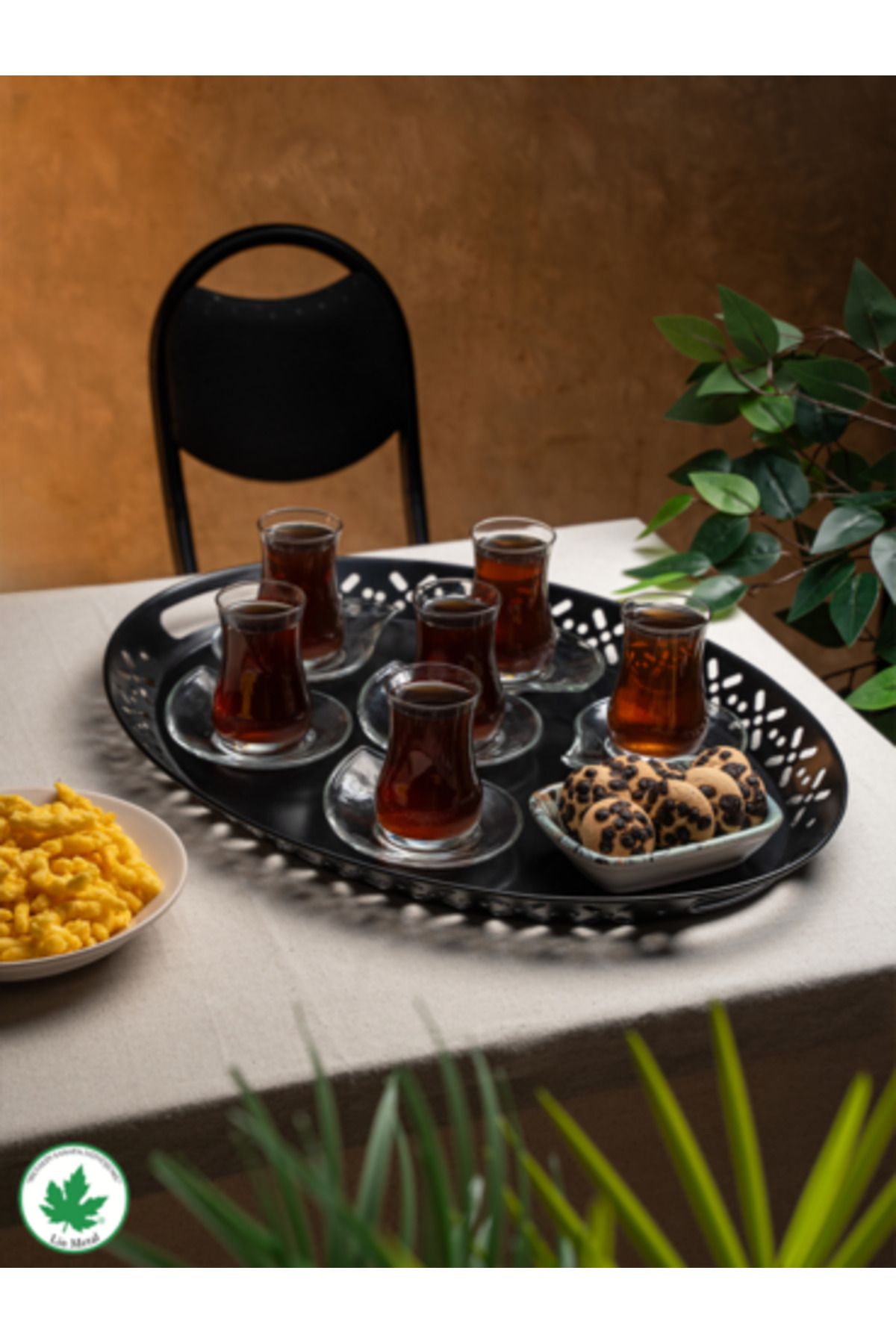 Lalin Oval Metal Servis Tepsi – Romantik & Dayanıklı