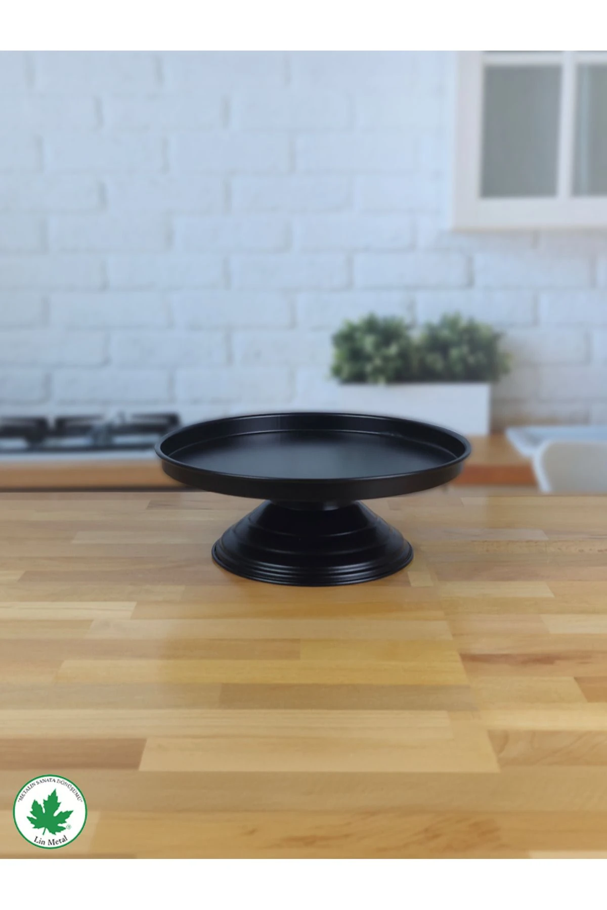 Frezya Ayaklı Servis Tabağı – Metal