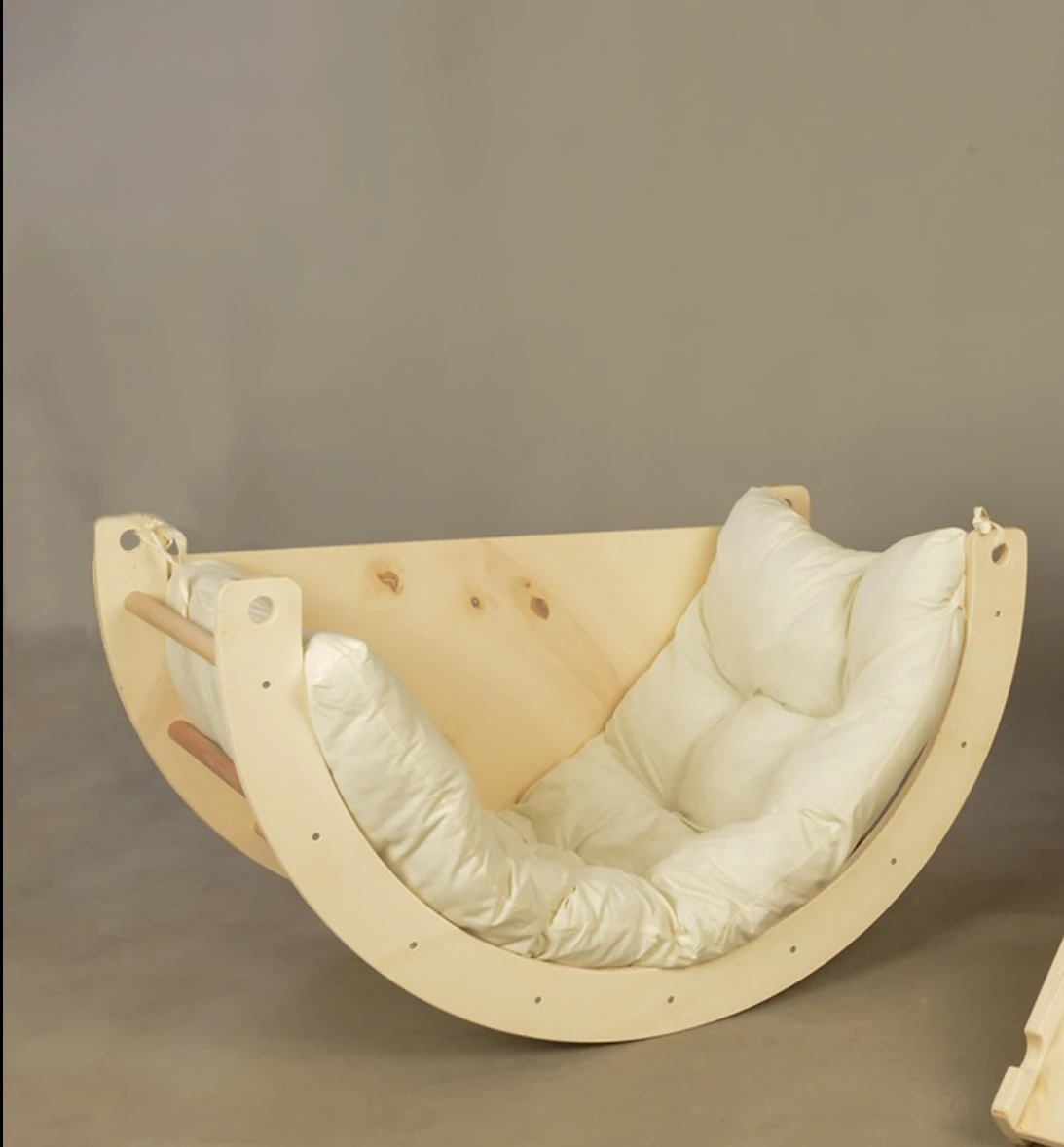 5'i 1 Arada Masa Fonksiyonlu Pikler Üçgeni Seti