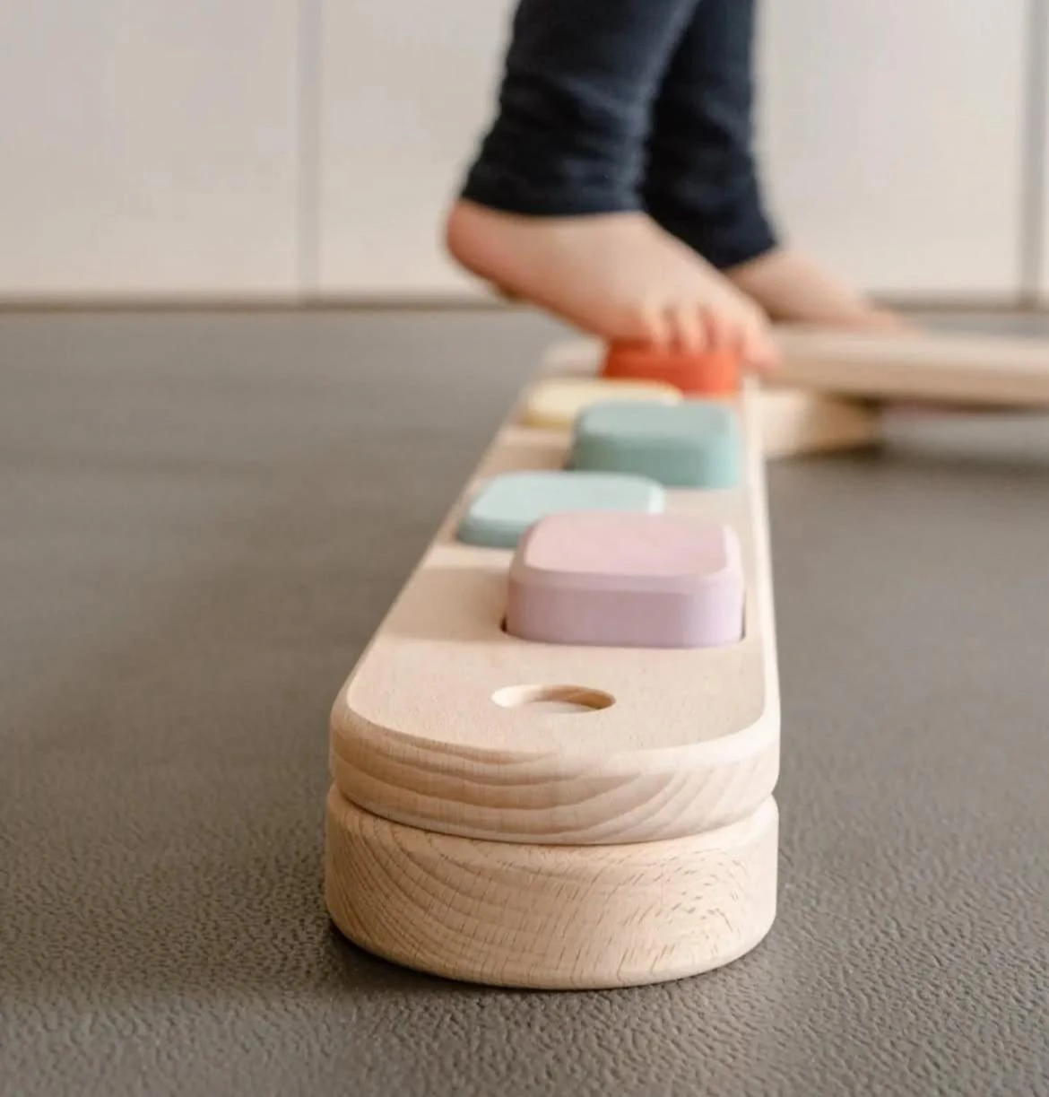 Renkli Duyusal Engelli Parkur Denge Yolu