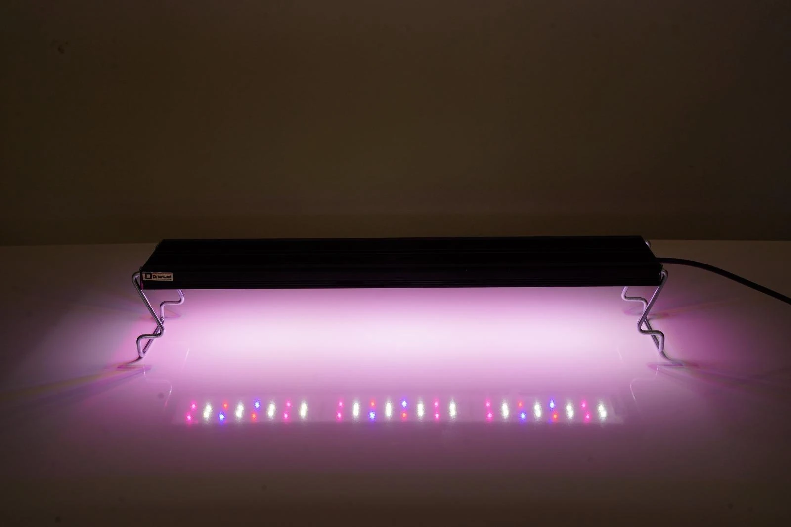 ORION LED C Serisi Black 30cm Bitkili Akvaryum Armatür