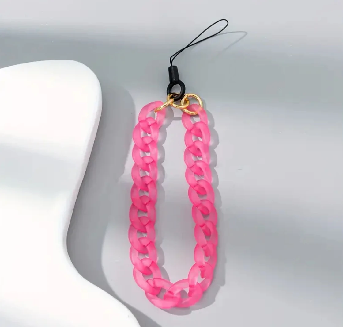 Pembe telefon askısı, neon zincir, fuşya bileklik, akrilik telefon charmı, gold detaylı telefon aksesuarı.