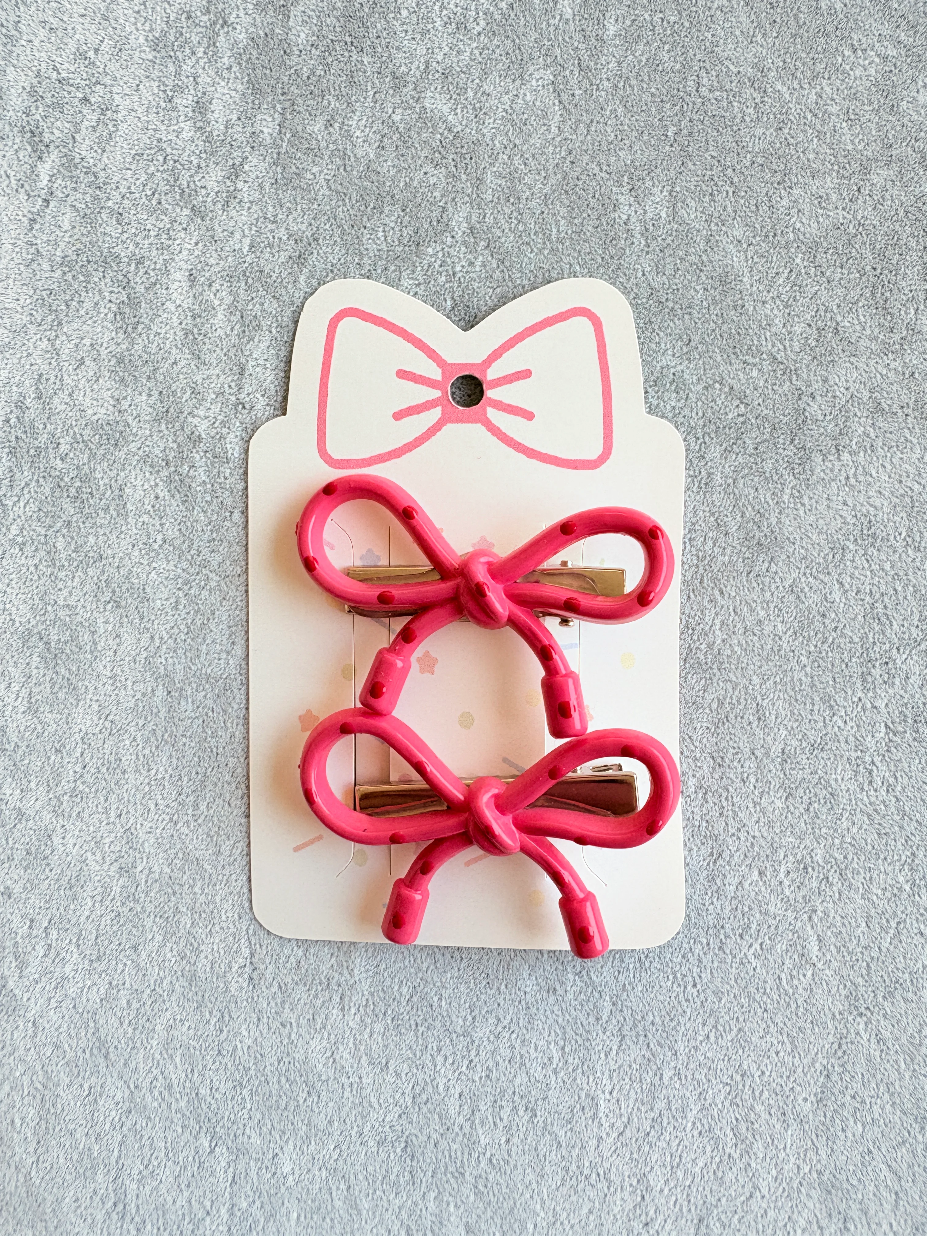 2'li Pembe Fiyonk Şekilli Çizgili Kız Çocuk Pens Toka Seti - Plastik Figürlü Saç Klipsi