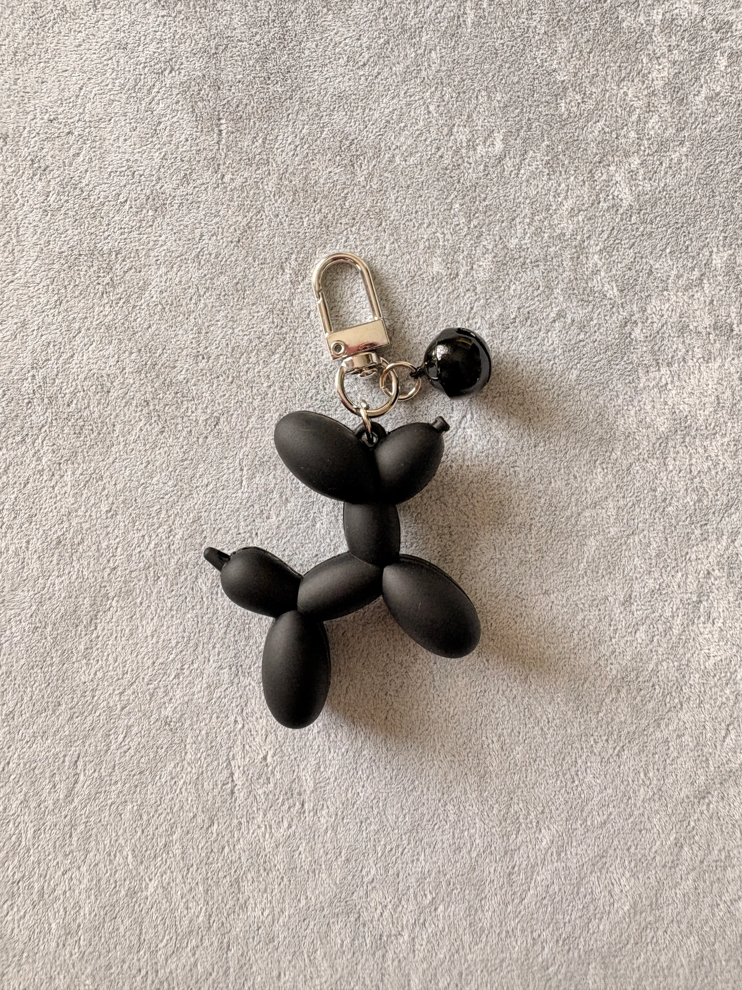 Şık Mat Siyah Balon Köpek Anahtarlık