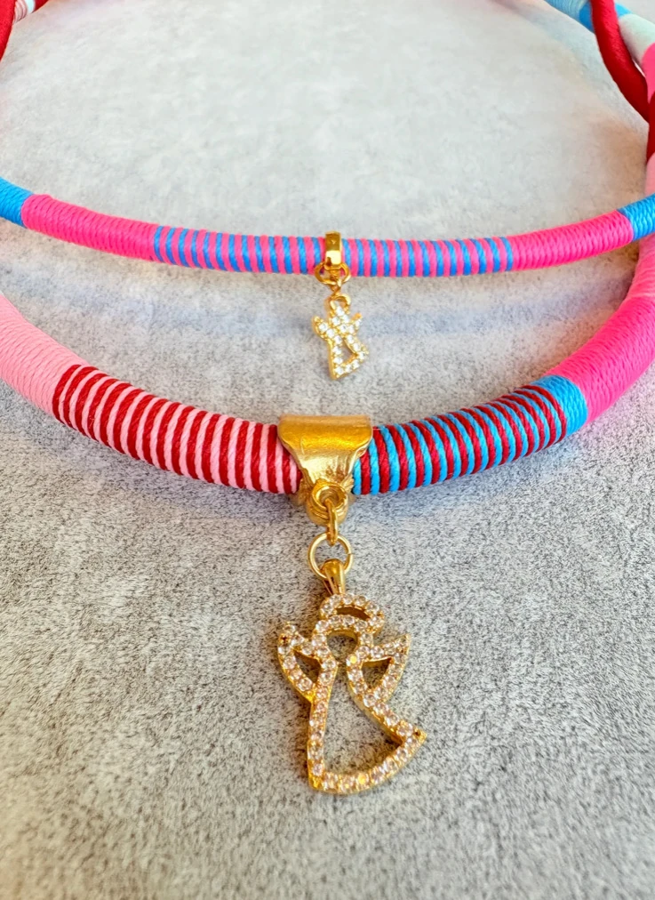 Melek Figürlü Renkli Kolye